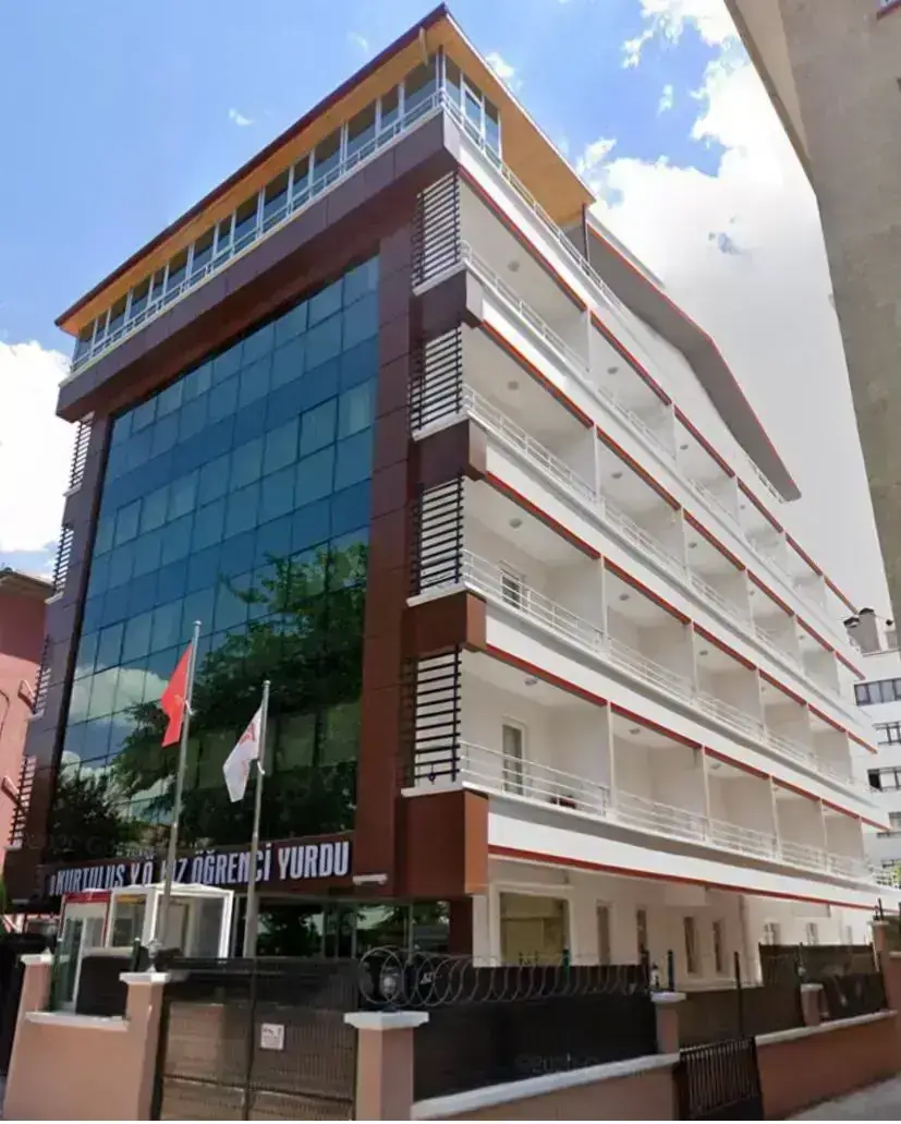 Güncel Köşe Cephe