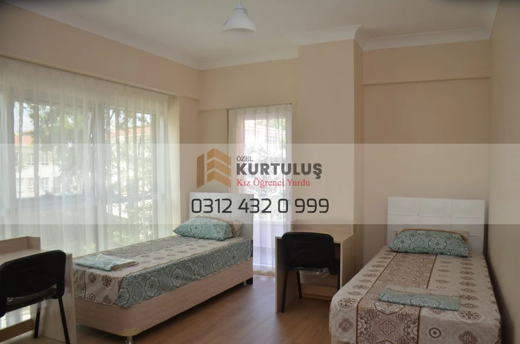 Suit oda birinci açı